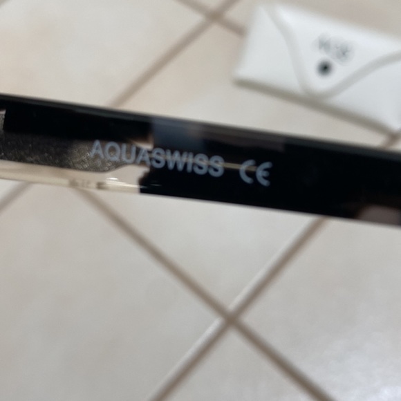 AQS Silver & Black Tortoise Large Mirrored Polarized Sunglasses Womens Cat Eye - Picture 2 of 6